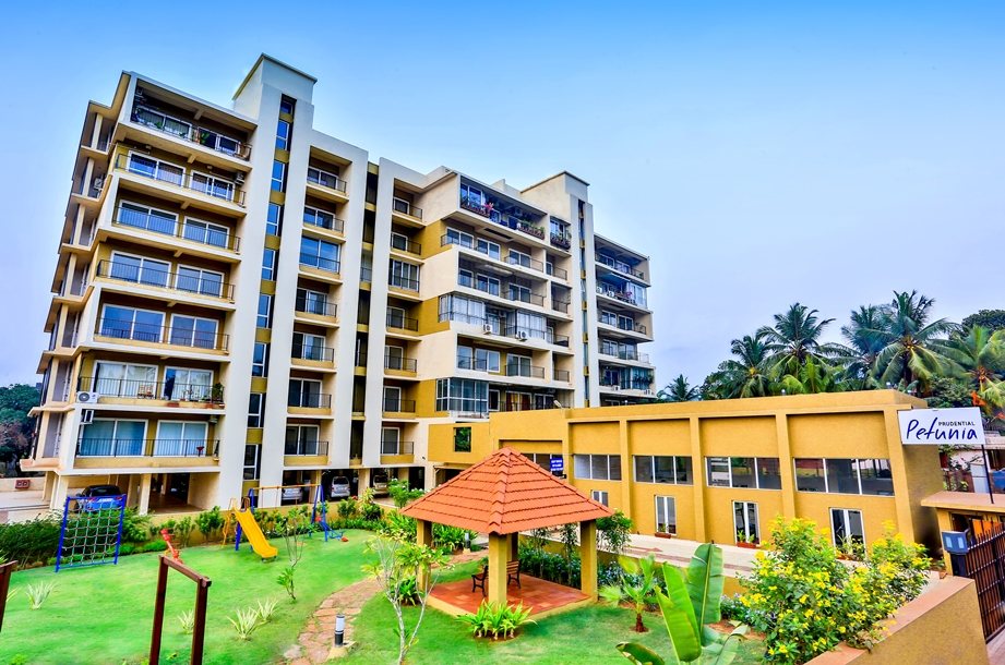 Legal bodies of a residential complex – Co-operative Society v/s others